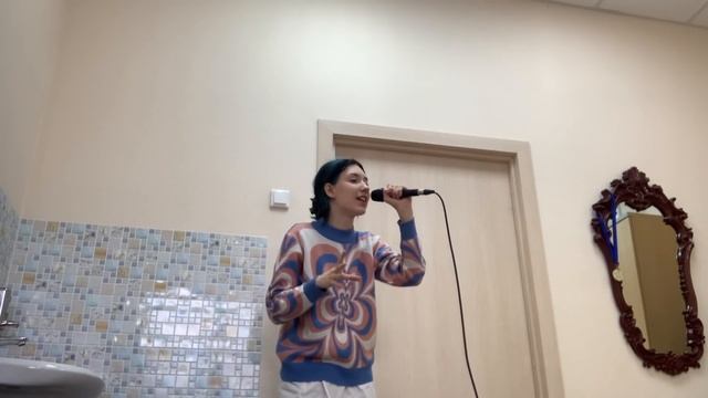 учусь 12 часов в сутки *помогите* (Шрек устал) смотреть онлайн