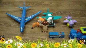 Синий Трактор Гоша едет на ферму и везет гостей..mp4