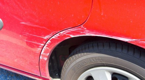 Броня для машины: что поможет защитить авто от сколов и царапин