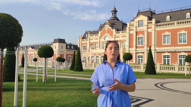 Онлайн-прогулка по Шато де Талю в Геленджике