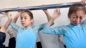 In China, the dance school training process (flexible) #dance #gymnastics #gymnast