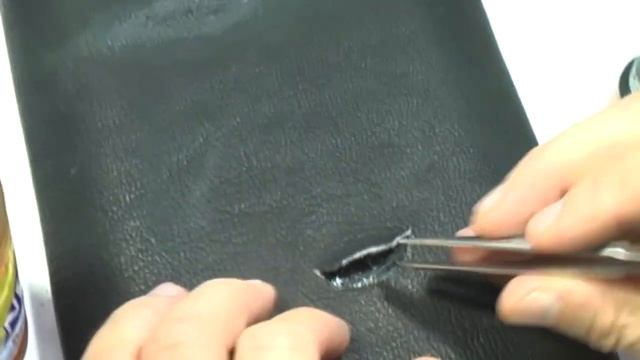 Жидкая кожа, шпатлевка для кожи. Ремонт повреждений на коже. Посмотри пригодится. смотреть онлайн