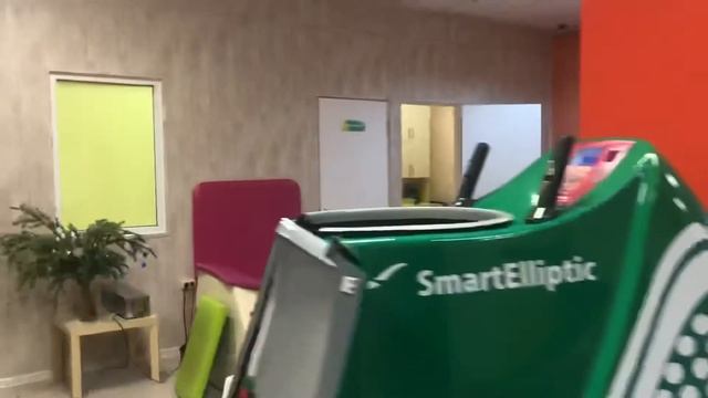 Нежилое ул. Братьев Кашириных, д. 124 (ЖК Флагман) ролик 2 смотреть онлайн