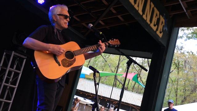 Verlon Thompson - "Magnolia Wind" 3.25.17 Suwannee Spring Reunion смотреть онлайн