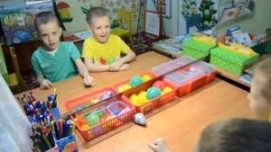 Подготовительный этап: формирование артикуляционных укладов и постановка звуков.