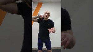 #гири #kettlebell ГИРИ ДЛЯ НАЧИНАЮЩИХ. СЕКРЕТ В УПРАЖНЕНИИ " ТОЛЧОК ПО ДЛИННОМУ ЦИКЛУ (одной рукой)