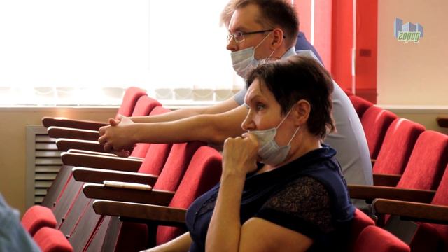 Шадринцы высказали претензии к регоператору «Чистый город». смотреть онлайн