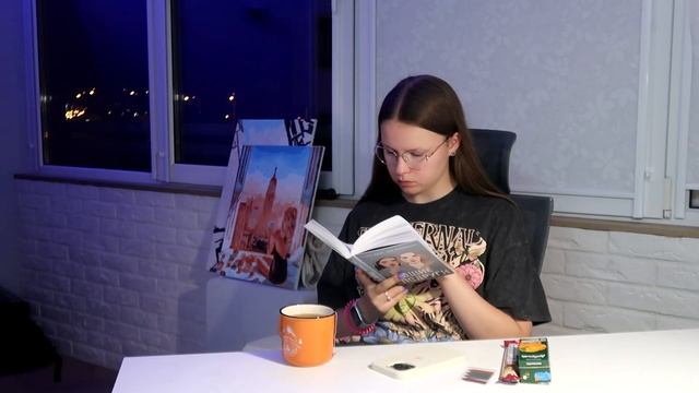 ЧИТАТЕЛЬСКИЙ ВЛОГ || «Худшие подруги» Ася Лавринович ? книжные покупки ?