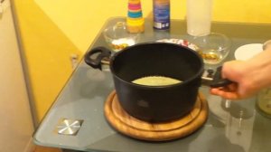 Рецепты соусов: Соус к рыбе из зеленого горошка и мяты (рецепт)