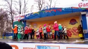 Лалалё флешмоб на масленице.