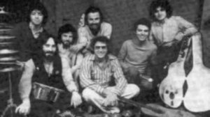 Na Na Na Na Hey Hey-ey Goodbye