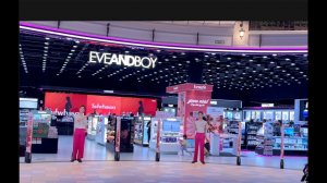 Экскурсия по магазину косметики EVE AND BOY. Терминал 21, Паттайя, Тайланд, 2023