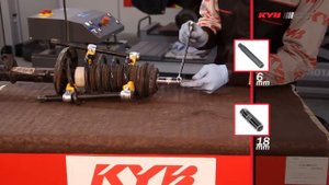 Fiat Punto, Fiat Punto Evo, Fiat Grande Punto - FRONT - Передние амортизаторы KYB установка