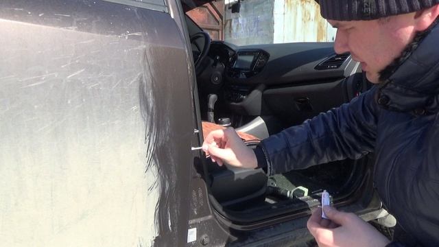 Вот что стало с дверным уплотнителем. смотреть онлайн