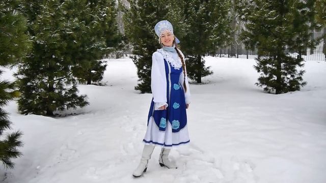 У леса на опушке (зима) смотреть онлайн