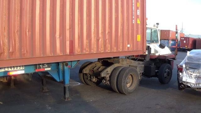 00009 Склад Порт 6 смотреть онлайн