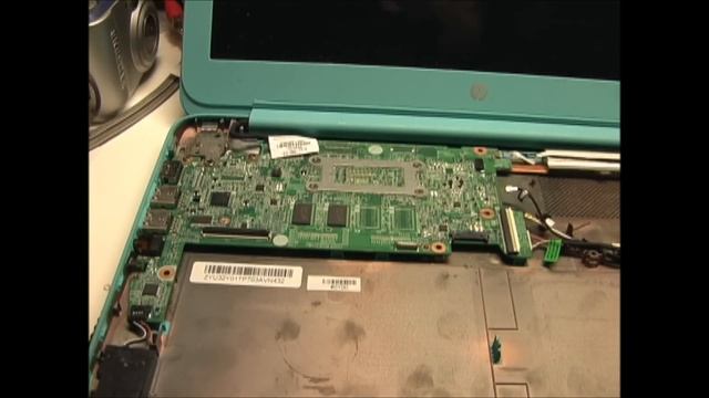 HP Chromebook Disassembly Replace SSD Reassembly. Chrome OS Missing or Damaged