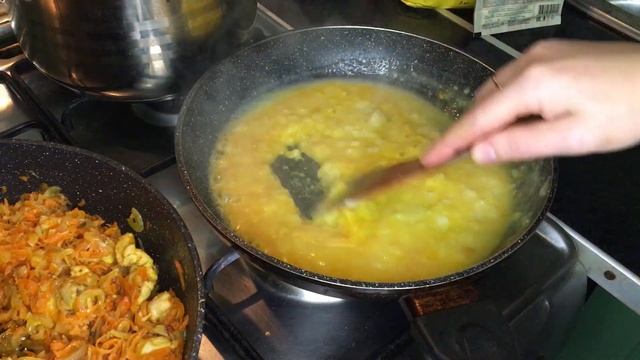 Мукбанг/Обжор/Готовим пюре с курицей и подливкой смотреть онлайн