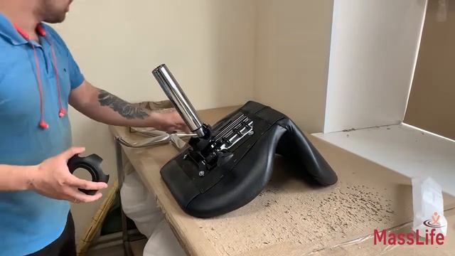 Видео инструкция сборки стульев на хромированном пятилучье (крестовине)