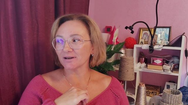 Продвижение процессов, что на спицах / шапка, платье, гетры, косынка / Осенний аккорд 6 смотреть онлайн