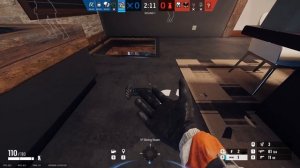 Кто здесь любимый храбрый ваш герой - Rainbow Six siege.