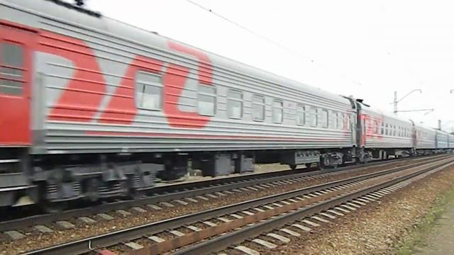 ЧС2-К-498 с поездом №130 Пермь - Ишим, о.п. Электродепо смотреть онлайн