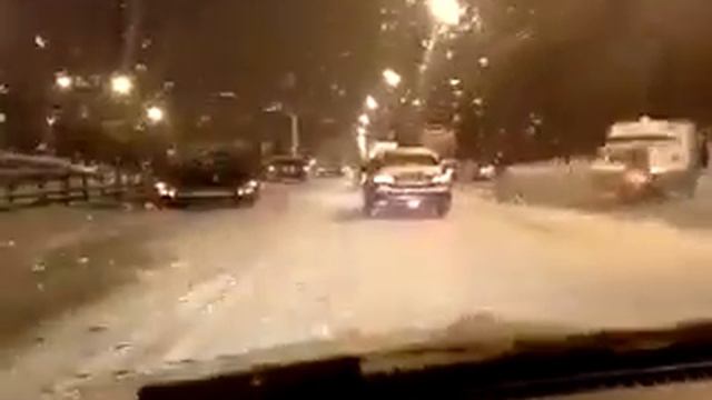 Снегопад. Фуры встали. Варшавское шоссе. 12 ноября 2016. 00.30 Дальнобой не может приехать домой смотреть онлайн
