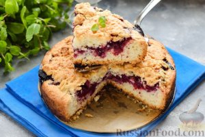 Постный пирог на праздничный стол.
ТЁРТЫЙ ПИРОГ С ВАРЕНЬЕМ