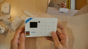 Kerui W181 Tuya недорогая охранная сигнализация для вашего дома с поддержкой Wi Fi и GSM