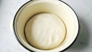 Пирожки с зеленой чечевицей