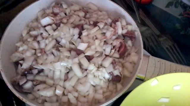 ПУПКИ В СМЕТАНЕ. смотреть онлайн