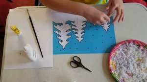 Зимний лес Аппликация из цветной бумаги и пряжи с шаблоном для скачивания