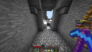 ЛУЧНИК СИНИХ ЗАСЕЛ У СЕБЯ НА БАЗЕ, КАК ЕГО ПОБЕДИТЬ? ( MINECRAFT EGG WARS )