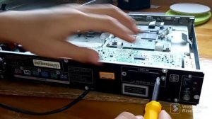 Разборка нерабочего DVD sony на медь. Сколько меди в DVD?