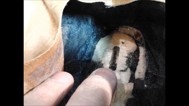 Ремонт обуви "Замена задников" смотреть онлайн