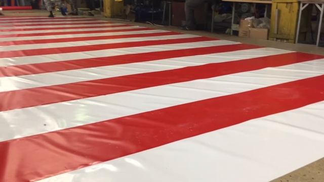 Полосатый тент для летнего кафе смотреть онлайн