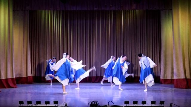 23 «Россияночка плюс» МБУ РЦКД Слободского район), – танец «За птицей счастья»;