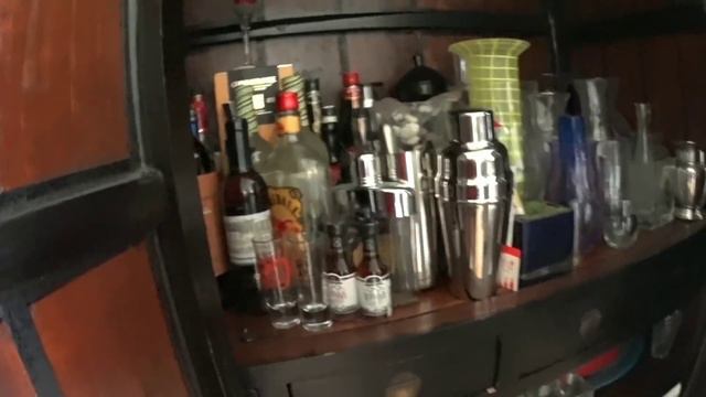 ВЕНДИ ПОЗВАЛА МЕНЯ В ЧУЖУЮ КВАРТИРУ 18 ГО ВЕКА смотреть онлайн