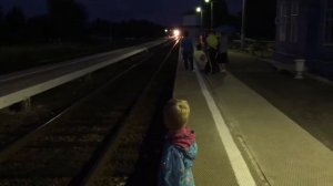 На Сове в Горкино монетки под поезд класть