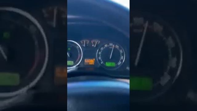 ЗАПОРОЖЕЦ ЕДЕТ 120КМ/Ч ИЛИ КАК НАВАЛИВАЕТ ЗАПОР смотреть онлайн