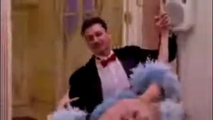 Шикарный вальс с высокими поддержками.