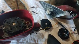 Замена механических зеркал заднего вида на электрические с подогревом.