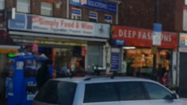 An American in London. West London, from my experience. #travel #england #hounslow #london смотреть онлайн