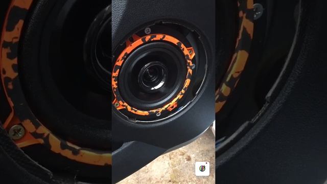 «Замена штатных динамиков в Lada Granta на DL Audio Gryphon Lite 130» смотреть онлайн