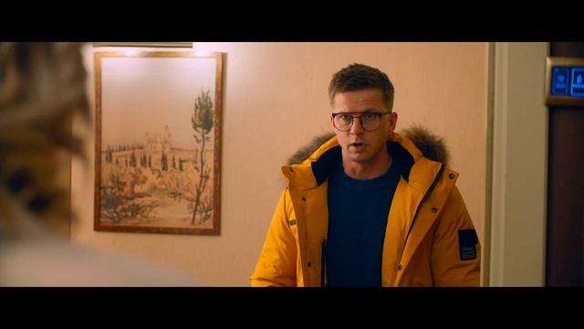 Тайный Санта - Русский трейлер (2022) (720p).mp4 смотреть онлайн