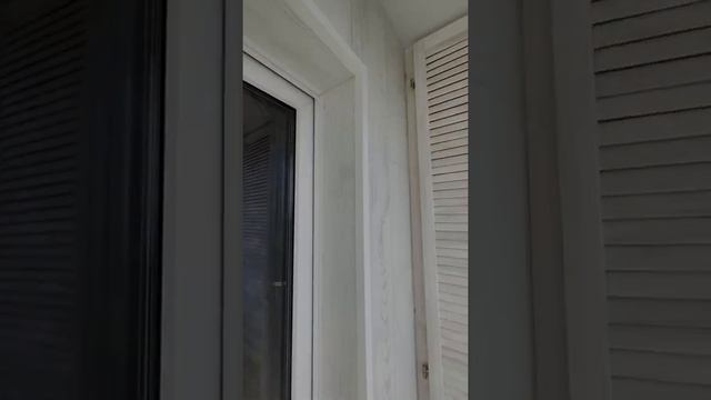 Оздоблення балкону ламінат в Києві | балкон.юа