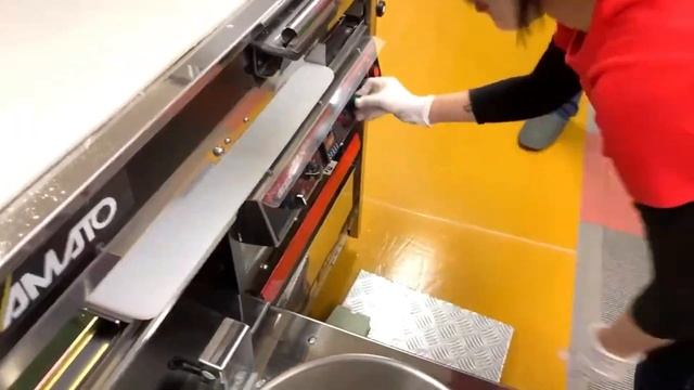 Аппарат коммерческого назначения для производства гречневой лапши СОБА, а также РАМЕН И УДОН смотреть онлайн