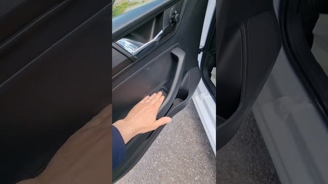 В ПРОДАЖЕ НОВЫЙ SKODA RAPID 1.6 ACTIVE НА АВТОМАТЕ смотреть онлайн