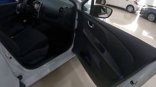 Renault - CLIO 1.5 dCi Energy Business 90 смотреть онлайн