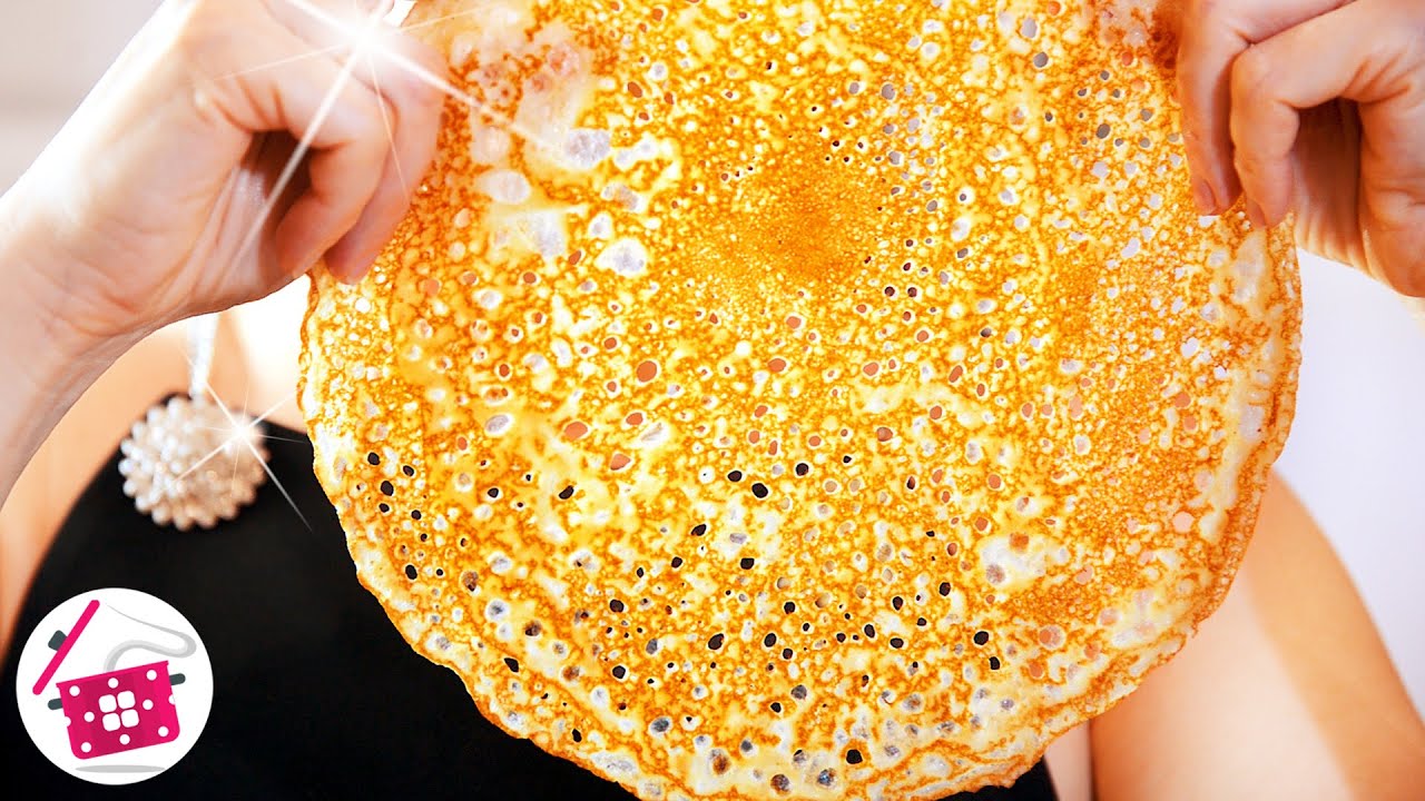 готовим дома блины. стопка блинов. печь блины. блинчики на масленицу. тонкие блины.